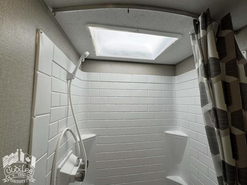2022 Coachmen Catalina 263BHSK - Image 34