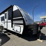 2025 Winnebago Micro Minnie 2108DS - Image 1