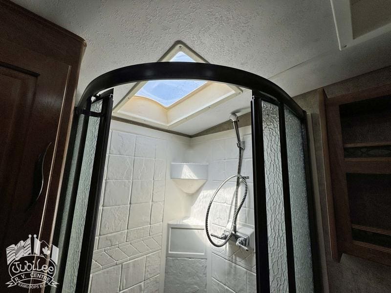 2014 Outdoors RV Black Stone 280RLS - Image 31