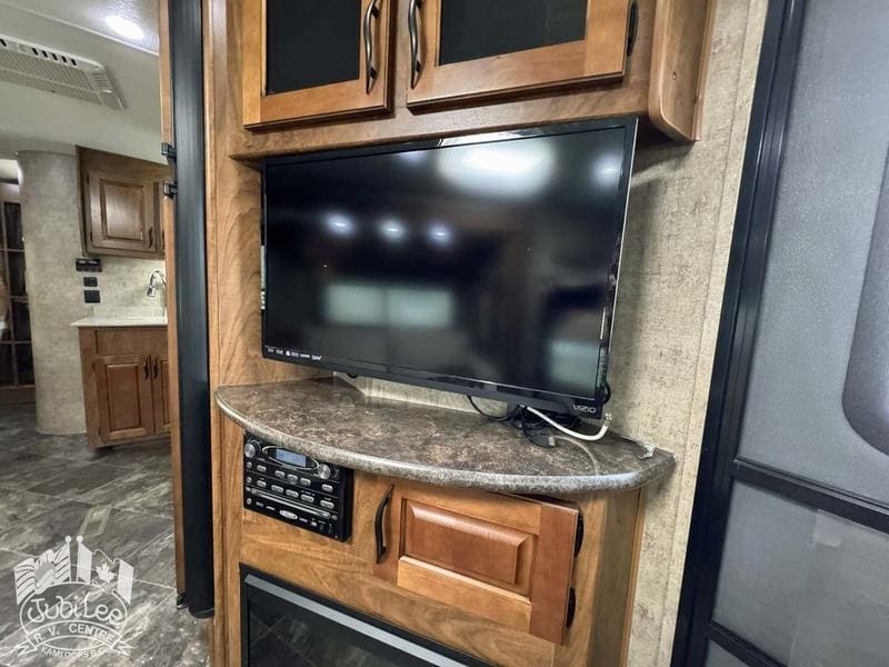 2014 Outdoors RV Black Stone 280RLS - Image 10