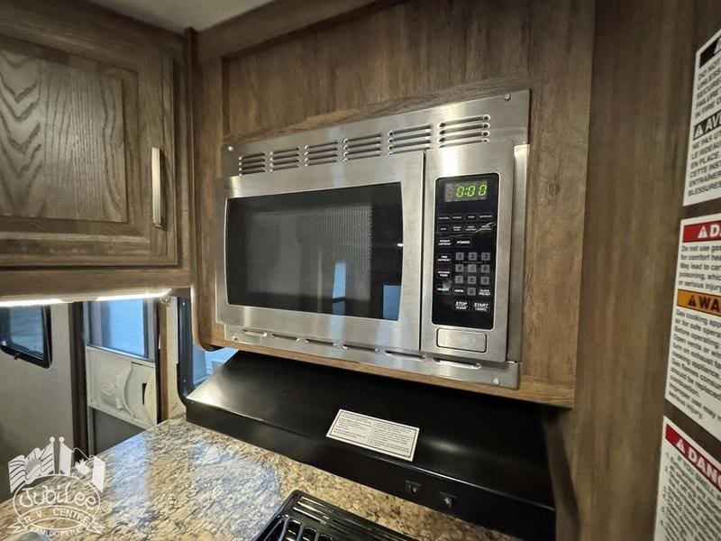 2015 Keystone Cougar 26DBH - Image 13