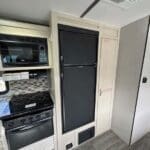 2019 Winnebago Minnie Plus 31BHDS - Image 18