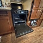 2011 Outdoors RV Creekside 26BKS - Image 18