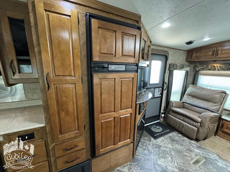 2014 Outdoors RV Black Stone 280RLS - Image 21