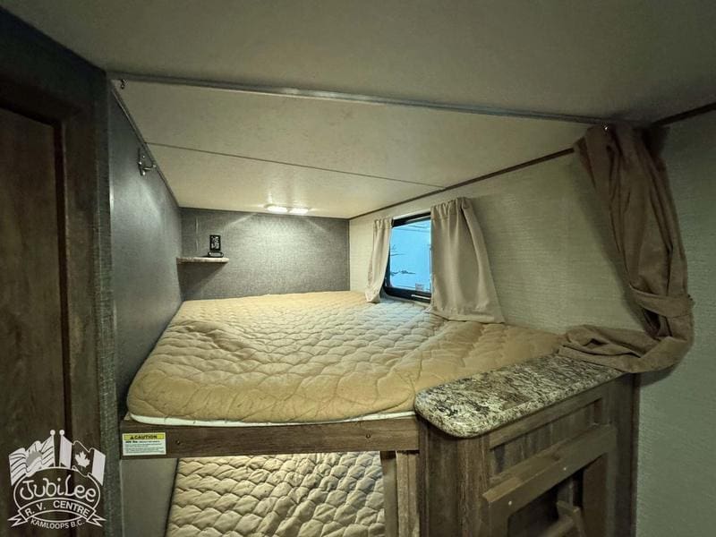 2015 Keystone Cougar 26DBH - Image 20