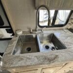 2019 Winnebago Minnie Plus 31BHDS - Image 12