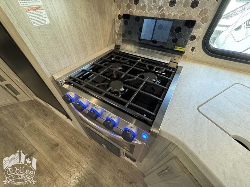 2022 Coachmen Catalina 263BHSK - Image 20