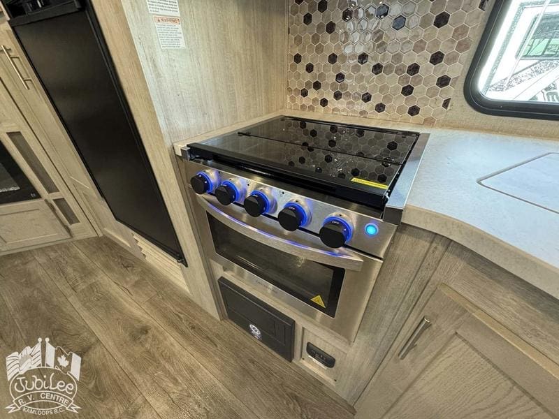 2022 Coachmen Catalina 263BHSK - Image 19