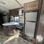 2019 Cruiser RV Radiance 26RE - Image 11