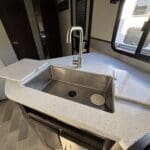 2019 Cruiser RV Radiance 26RE - Image 13