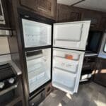 2019 Cruiser RV Radiance 26RE - Image 20