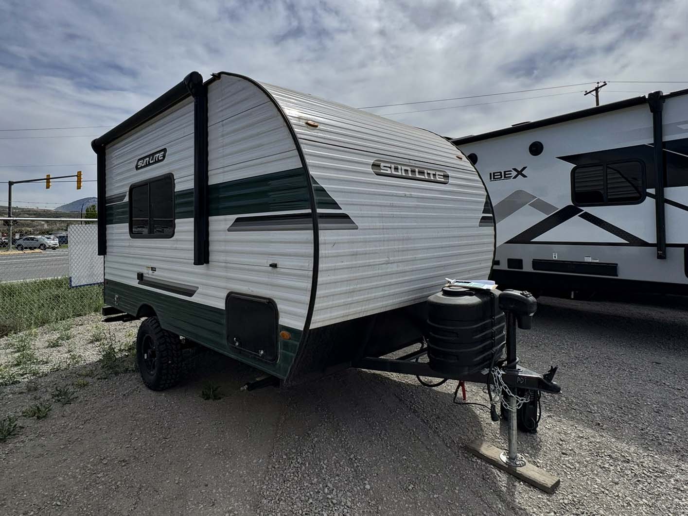 2025 Sunset Park RV Sun Lite 16BH