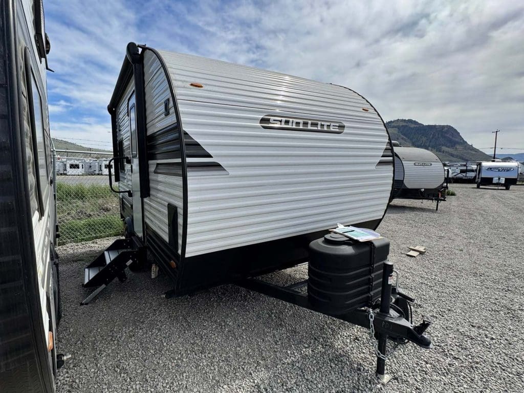 2026 Sunset Park RV Sun Lite 14TH Travel Trailer for Sale in Kamloops BC