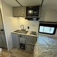 2026 Sunset Park RV Sun Lite 13BH LTD - Image 7