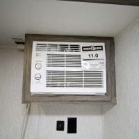 2025 Sunset Park RV Sun Lite 13BD LTD - Image 9