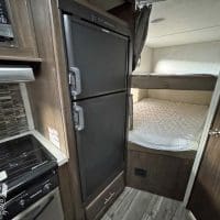 2018 Grey Wolf 22BH - Image 18