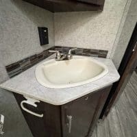 2018 Grey Wolf 22BH - Image 25