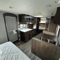 2018 Grey Wolf 22BH - Image 6