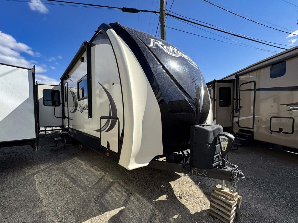 2018 Grand Design Reflection 315RTLS Travel Trailer for Sale in Kamloops