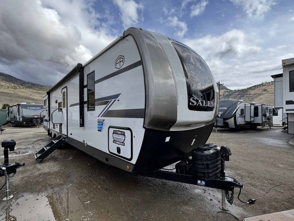 2026 Forest River Salem Hemisphere 314BUD Travel Trailer Kamloops