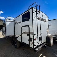 2022 Winnebago Micro Minnie 2306BHS - Image 3