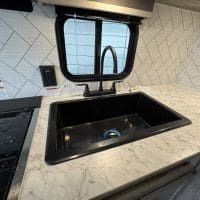 2026 Sunset Park RV Sun Lite 18TH - Image 12