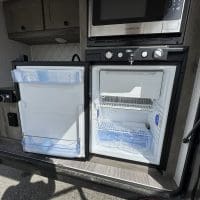 2026 Sunset Park RV Sunray 109 - Image 13
