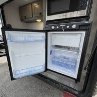 2026 Sunset Park RV Sunray 109 - Image 11