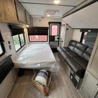 2026 Sunset Park RV Sun Lite 15RBE - Image 5