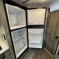 2026 Sunset Park RV Sun Lite 25DB LTD - Image 18