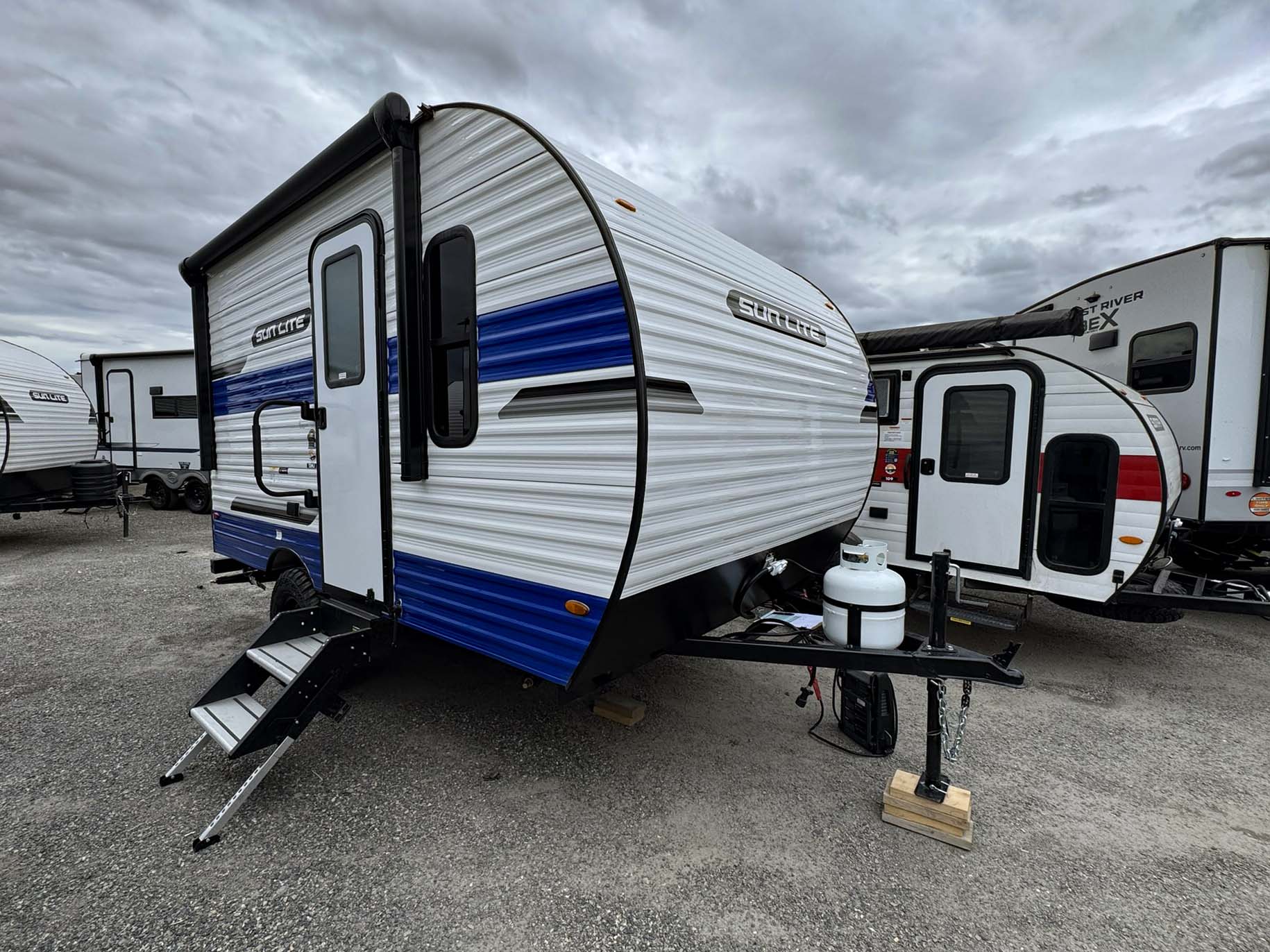 2026 Sunset Park RV Sun Lite 13MJ LTD