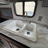 2019 Keystone Hideout 21LHS - Image 10