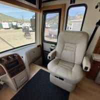 2006 Newmar Dutch Star 4320 - Image 8