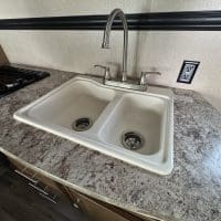 2017 Dutchmen Aspen Trail 2710BH - Image 11