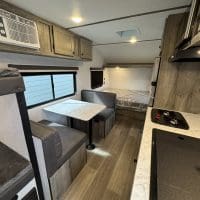 2026 Sunset Park RV Sun Lite 19BH - Image 5