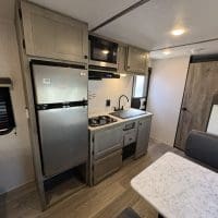 2026 Sunset Park RV Sun Lite 19BH - Image 8