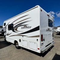 2015 Forest River Sunseeker 2300 - Image 3