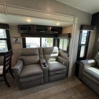 2020 Jayco Eagle 30.5CKTS - Image 12