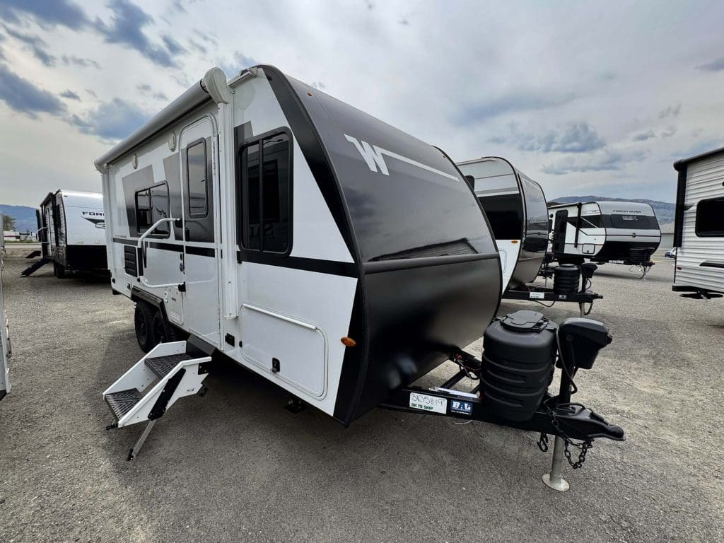 2026 Winnebago Micro Minnie 1800BH for sale in Kamloops BC